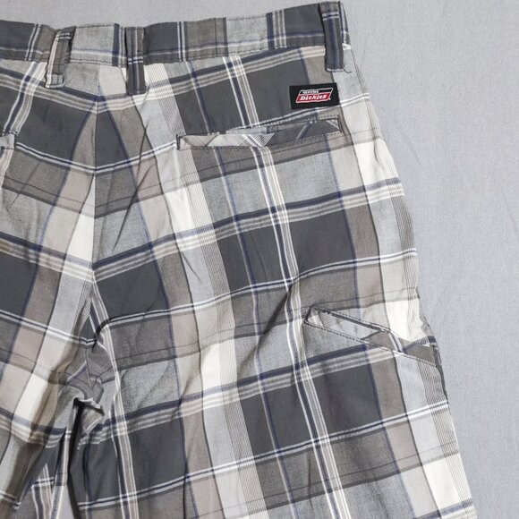 Dickies flat front lightweight shorts men's size 32 grey white chequered - Picture 8 of 13